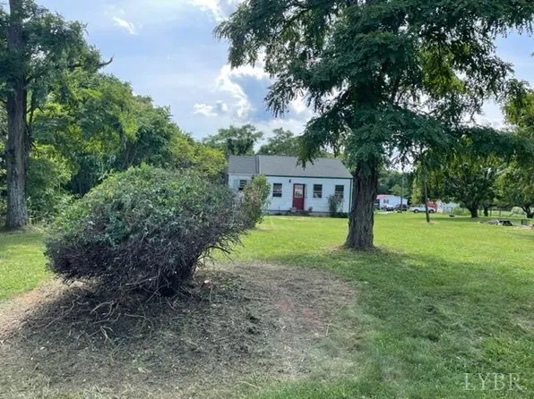 4447 Falling Creek Rd, Bedford, VA 24523