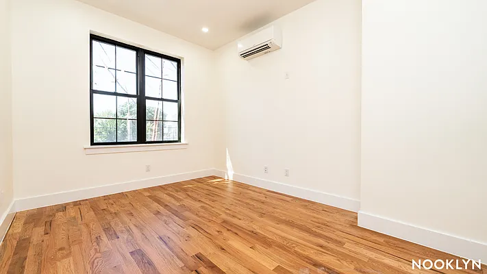 Rented by Nooklyn NYC LLC | media 6