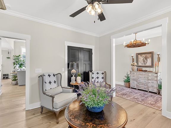 4th image of 4110 Chicken Rd