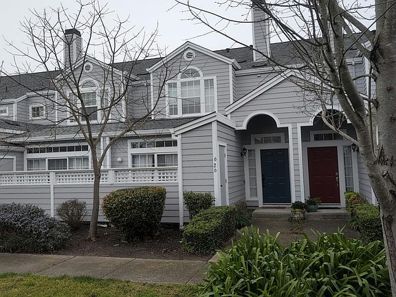 2nd image of 626 Ryan Ln