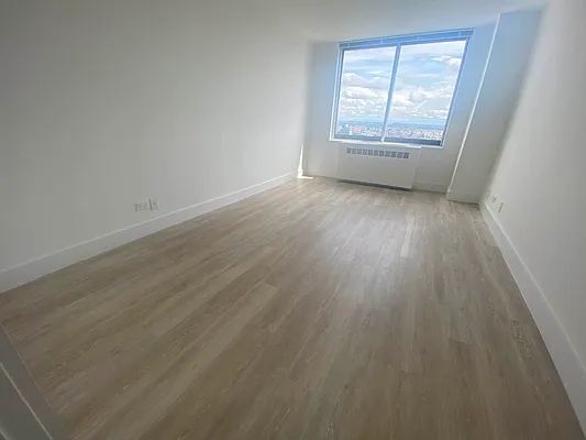 Rented by Douglas Elliman | media 51