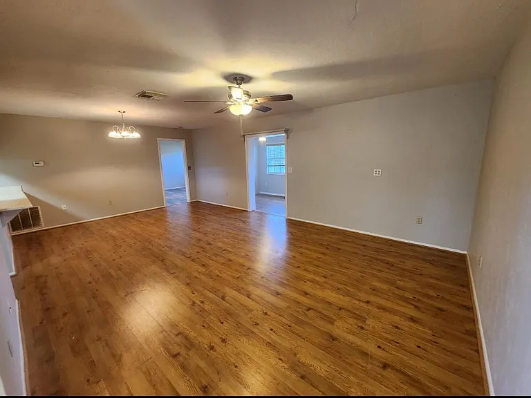 27048 Omni Ln — Photo 12