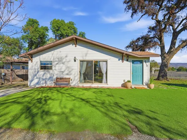 9610 Monterey Rd, Morgan Hill, CA 95037