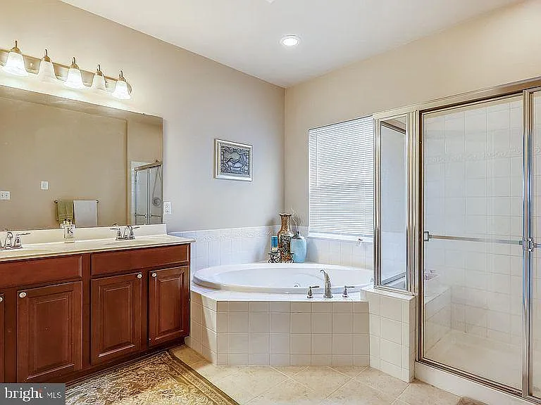 2834 Admiral Ridge Rd — Photo 36
