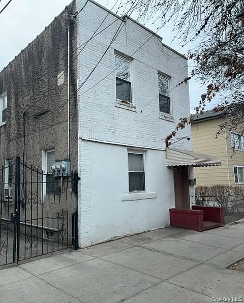 1st image of 10311 Corona Avenue