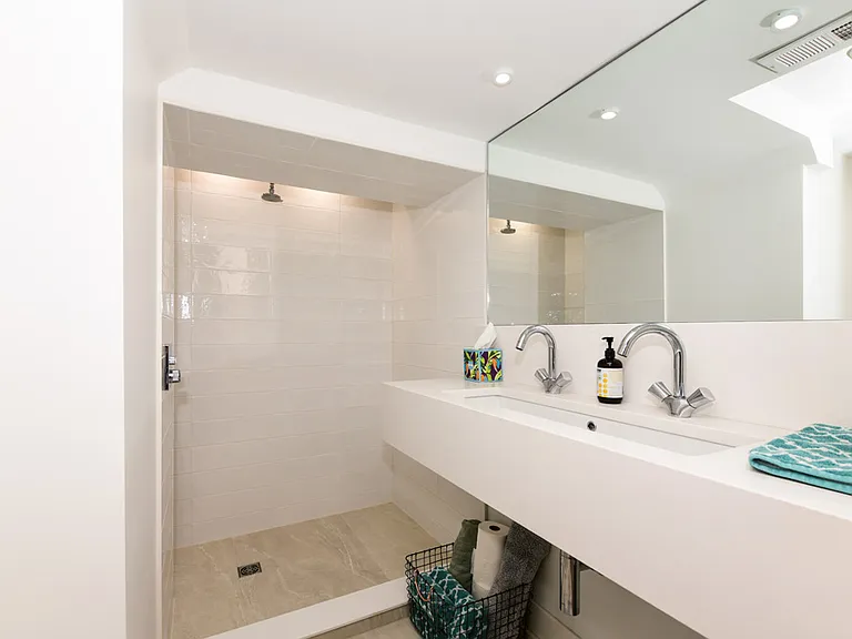 10526 Forrest Dr — Photo 26
