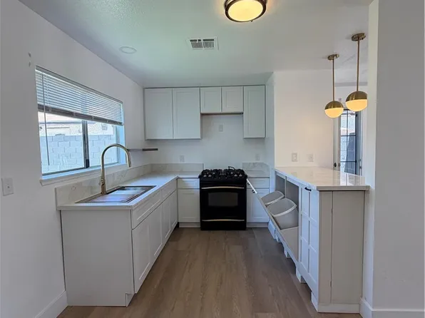 (undisclosed Address), Las Vegas, NV 89103