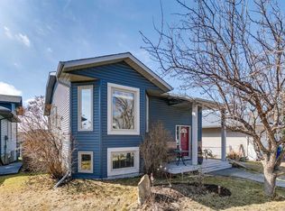 43 N Elizabeth Way SE, Airdrie, AB T4B 2H5