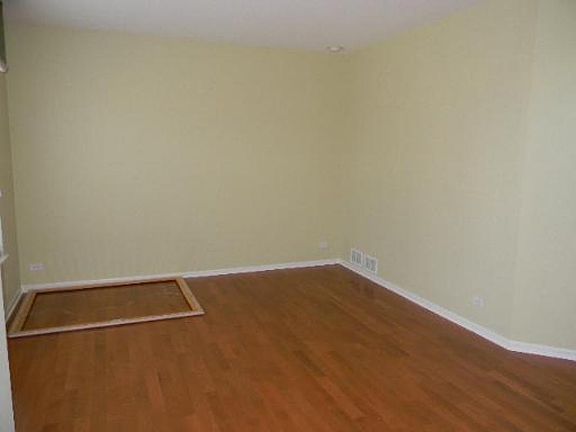 3rd image of 1531 Somerfield Dr