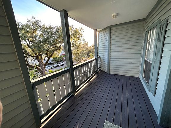 5th image of 1602 Sealy St #B2