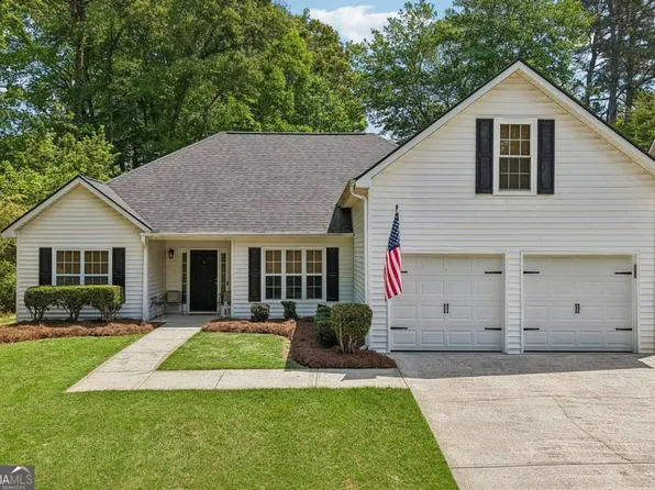3622 Goldenrod Ln, Buford, GA 30519