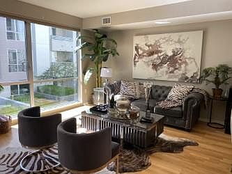 3rd image of 1650 N California Blvd #220