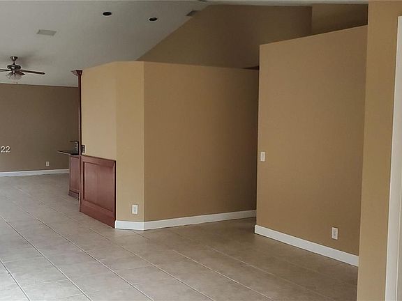 4th image of 1455 Mira Vista Cir #1455