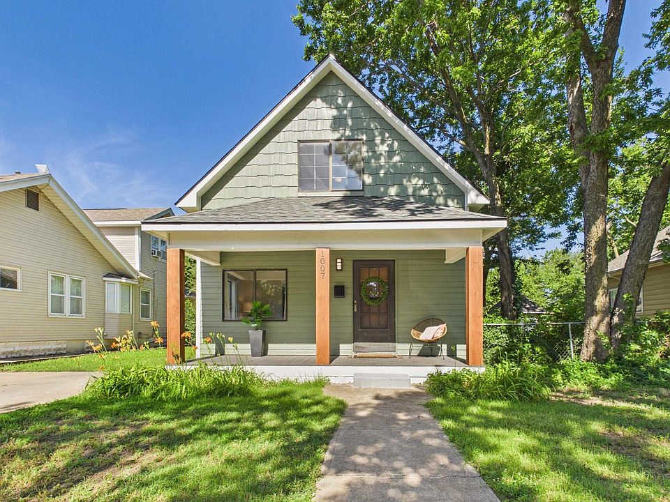 1st image of 1007 N Jackson Ave