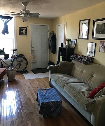 2nd image of 2523 N Fairfield Ave