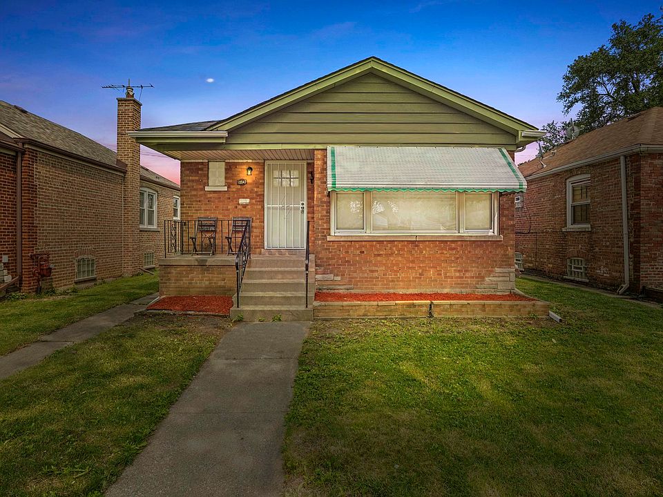 1st image of 10047 S Hoxie Ave
