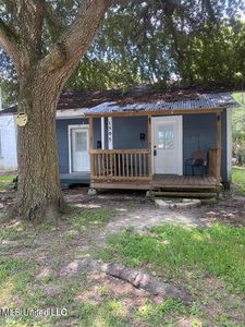 1505 Roosevelt St, Pascagoula, MS, 39567