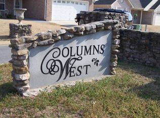 1211 Hanging Moss Ct SW, Decatur, AL 35603