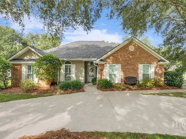 11 Oakmont Road, Savannah, GA 31419