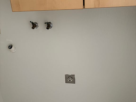 3rd image of 1402 Jacqueline Pl