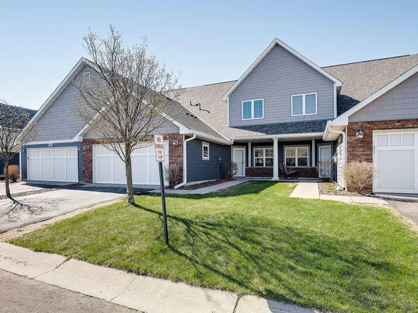 304 Manitoba Ln #31, Saint Paul, MN 55117