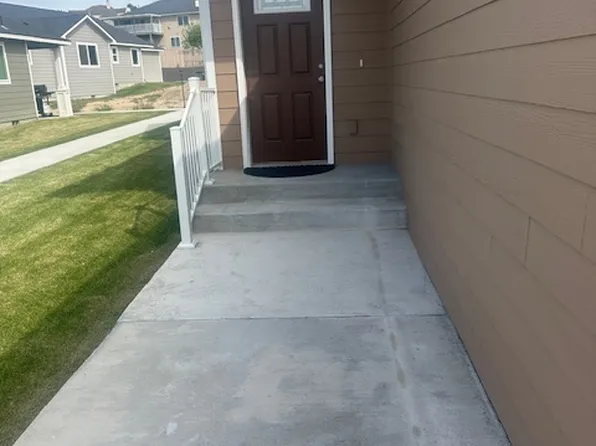 123 E 9th Ave #56, Moses Lake, WA 98837