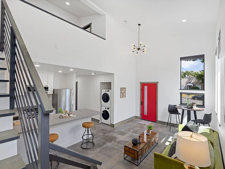 2415 Pacific St #101 — Photo 6