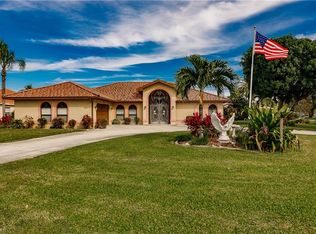 1803 Palaco Grande Pkwy, Cape Coral, FL 33904