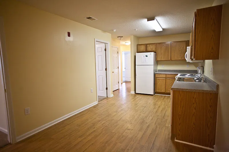 110 S Roberson St #7