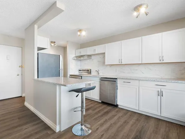 316 S 1st Ave NE #505, Calgary, AB T2E 0B2
