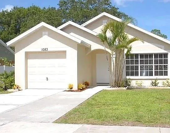 4 bed, 2.0 bath, 1182 sqft, $2,600 — Photo 1