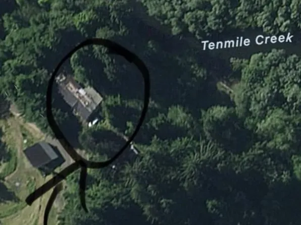 640 Hilltop Dr, Lakeside, OR 97449