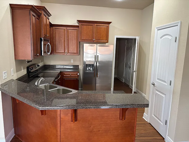 18128 Canal Junction Dr — Photo 2