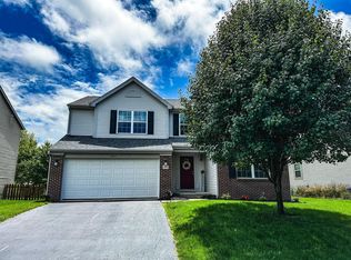 441 Crestmoore Dr, Groveport, OH 43125