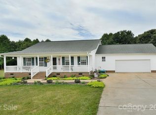 723 Jennings Rd, Statesville, NC 28625