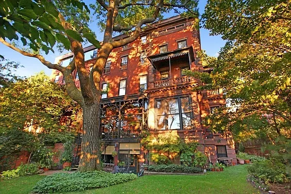 Rented by Corcoran | media 23