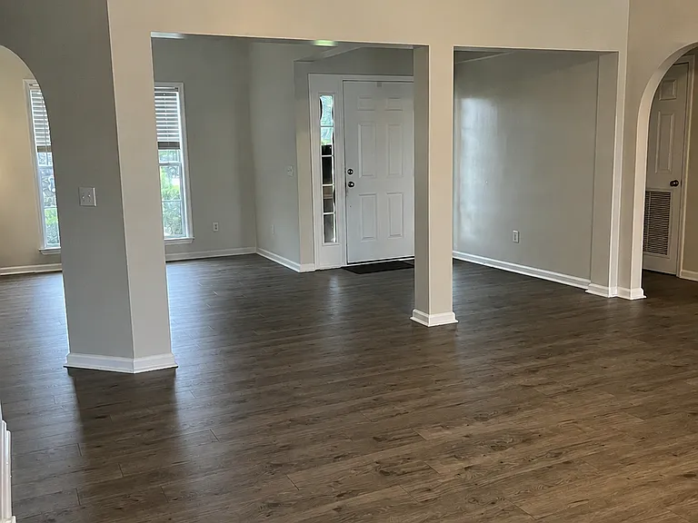 201 Fountain Crest Dr — Photo 10