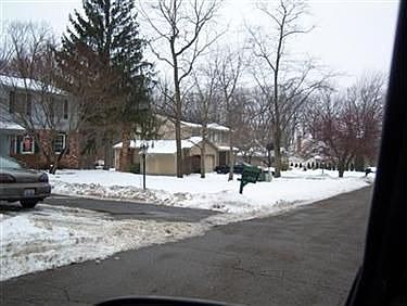 3rd image of 8550 Black Oak Dr NE