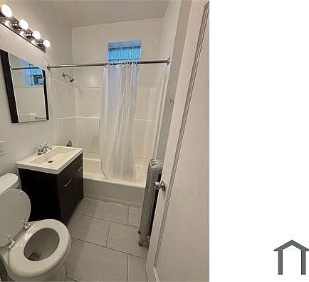 2nd image of 6220 S Eberhart Ave APT 2W