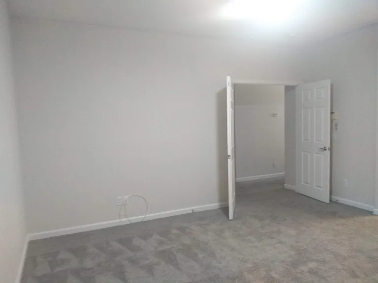 2021 N 103rd Dr — Photo 34