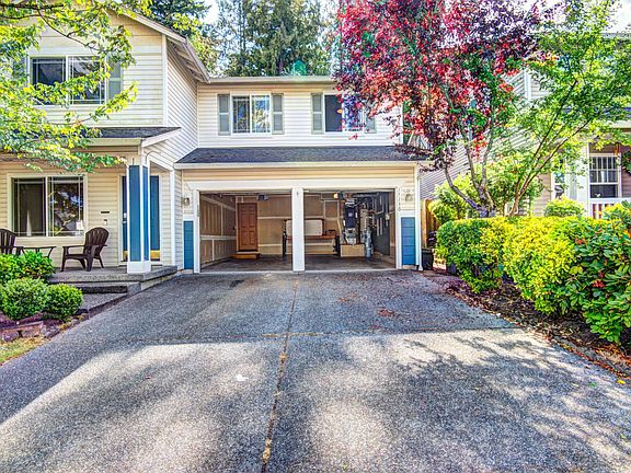 Driveway with extra parking