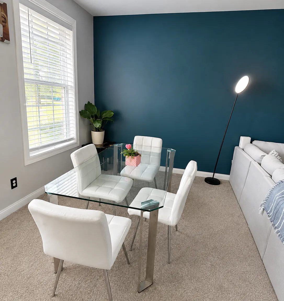 3 bed, 1981 sqft, $1,999 — Photo 3