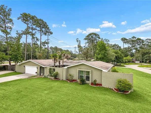 697 Cambronne St, Mandeville, LA 70448