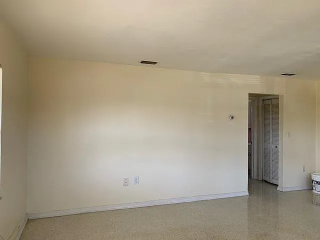 723 Joel Blvd #C — Photo 3