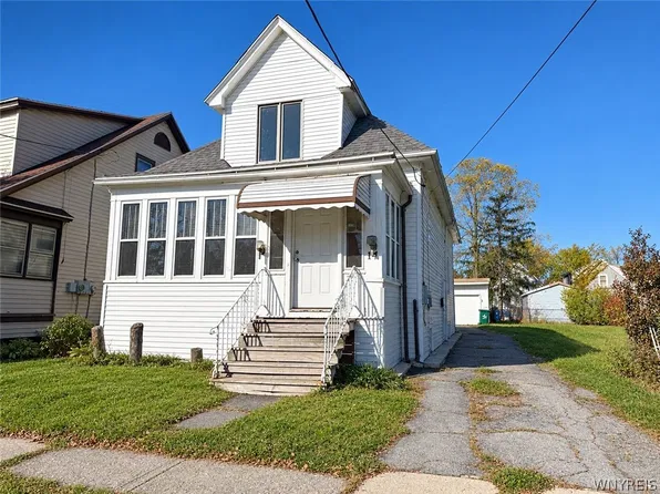 14 Schreck Ave, Buffalo, NY 14215