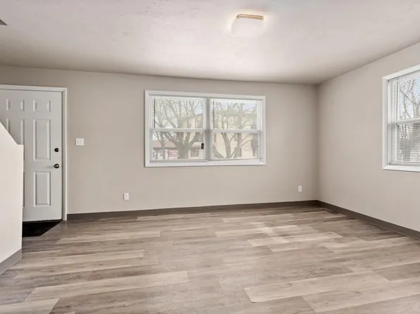 2629 N Helen St, Appleton, WI 54911