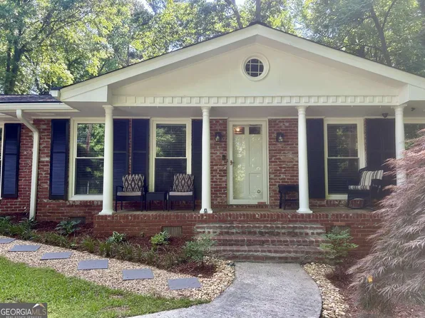 2439 Wood Creek Ct, Tucker, GA 30084