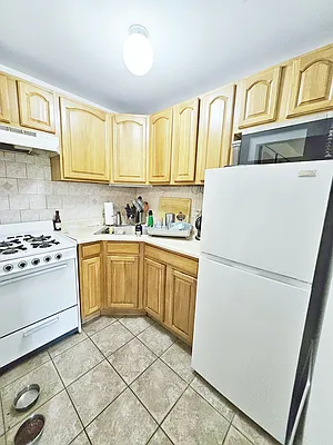 Rented by MAC Realty NY | media 4
