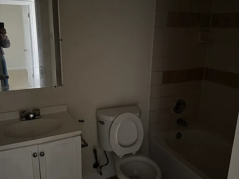 3725 Millbranch Rd #14 — Photo 11