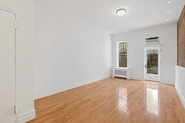 Rented by Cooper & Cooper Real Estate